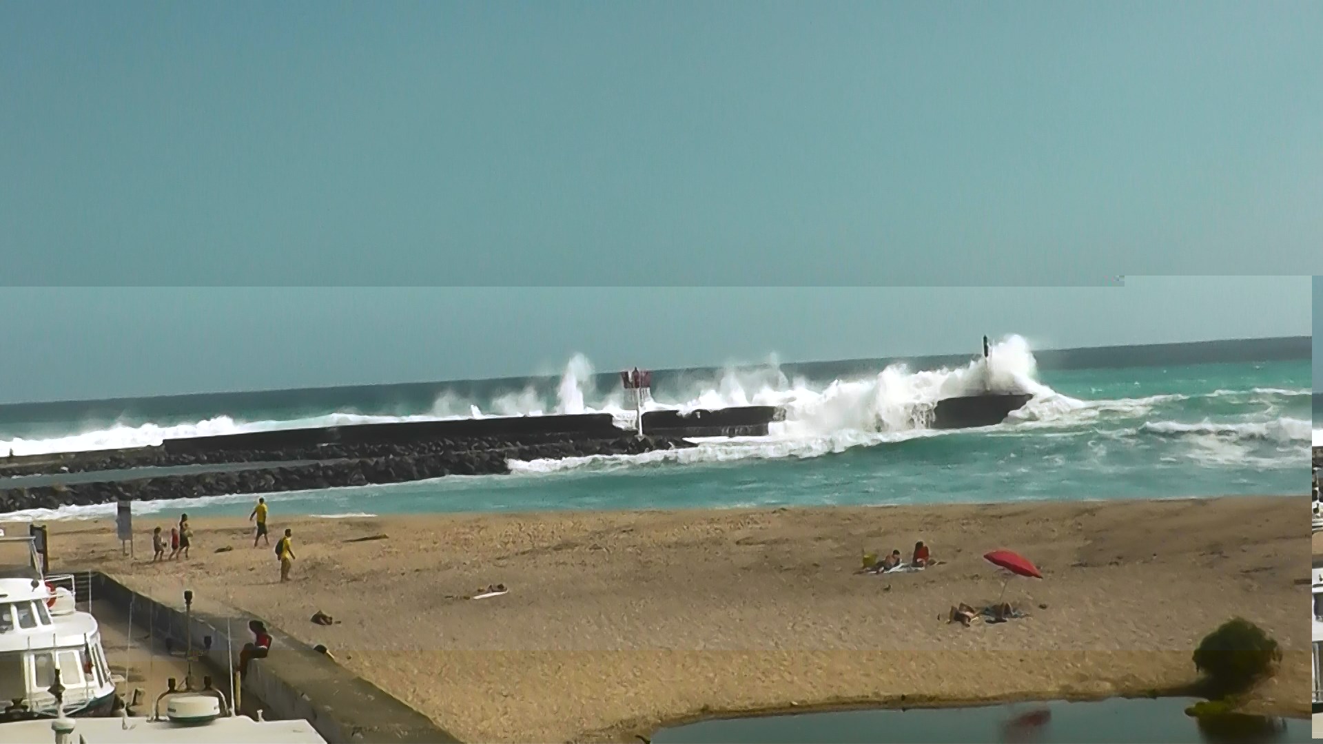 068 St Gilles les Bains - Plage des roches noires.jpg